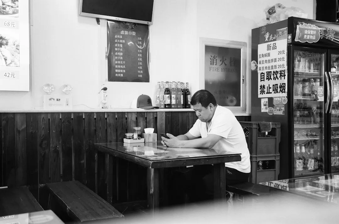 汽车凹陷修复技术原理与免喷漆工艺质量控制要点